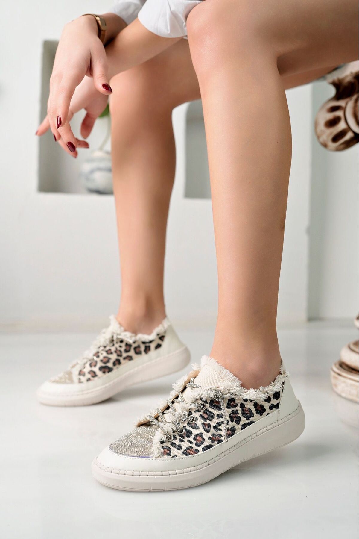 NEVA Taşlı Düz Taban Kadın Kot Sneakers