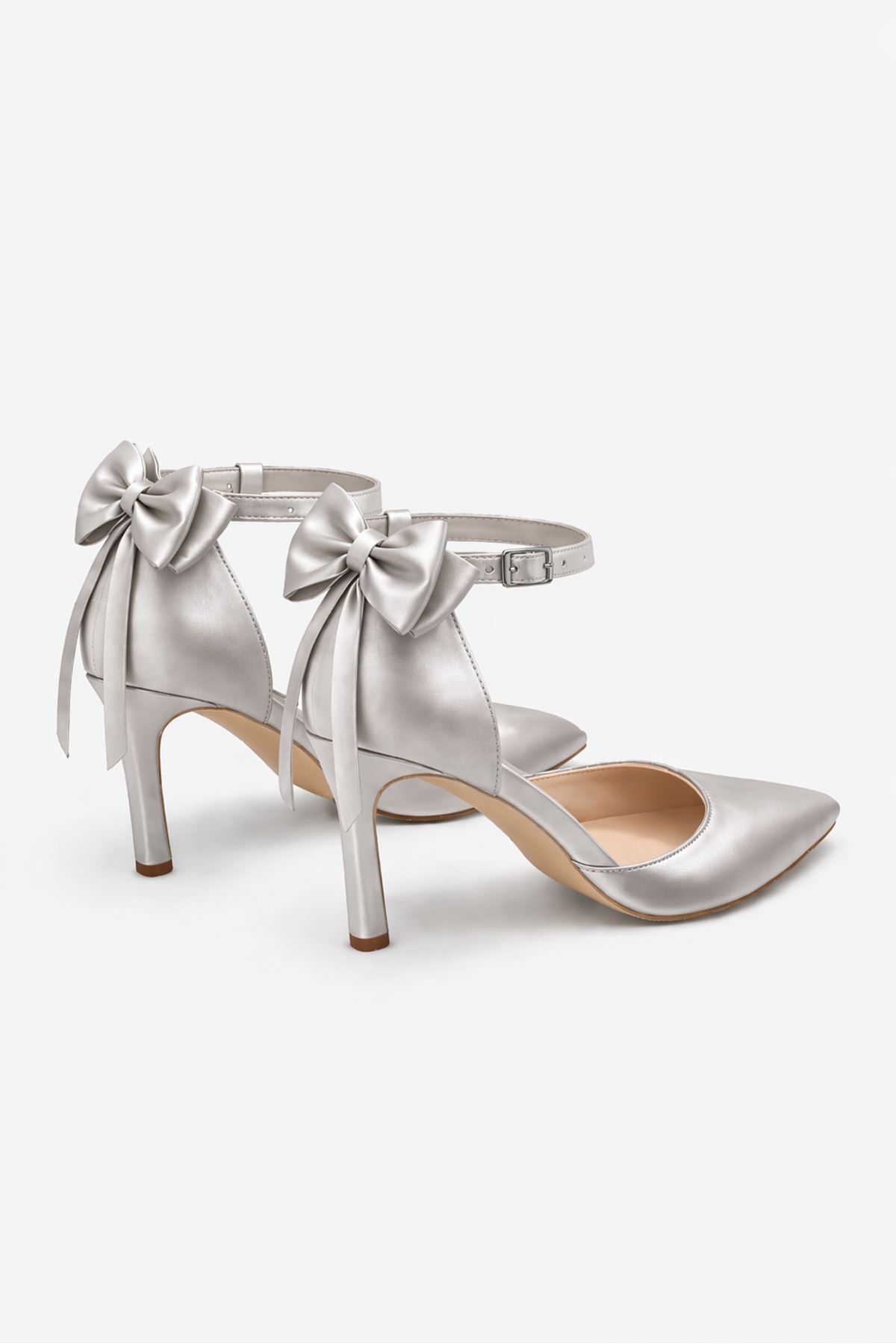 Kadın Çok Amaçlı Stiletto Topuklu Ayakkabı Sök Tak Papyon Kurdela İncili 5 Model 8 cm Sivri Burun