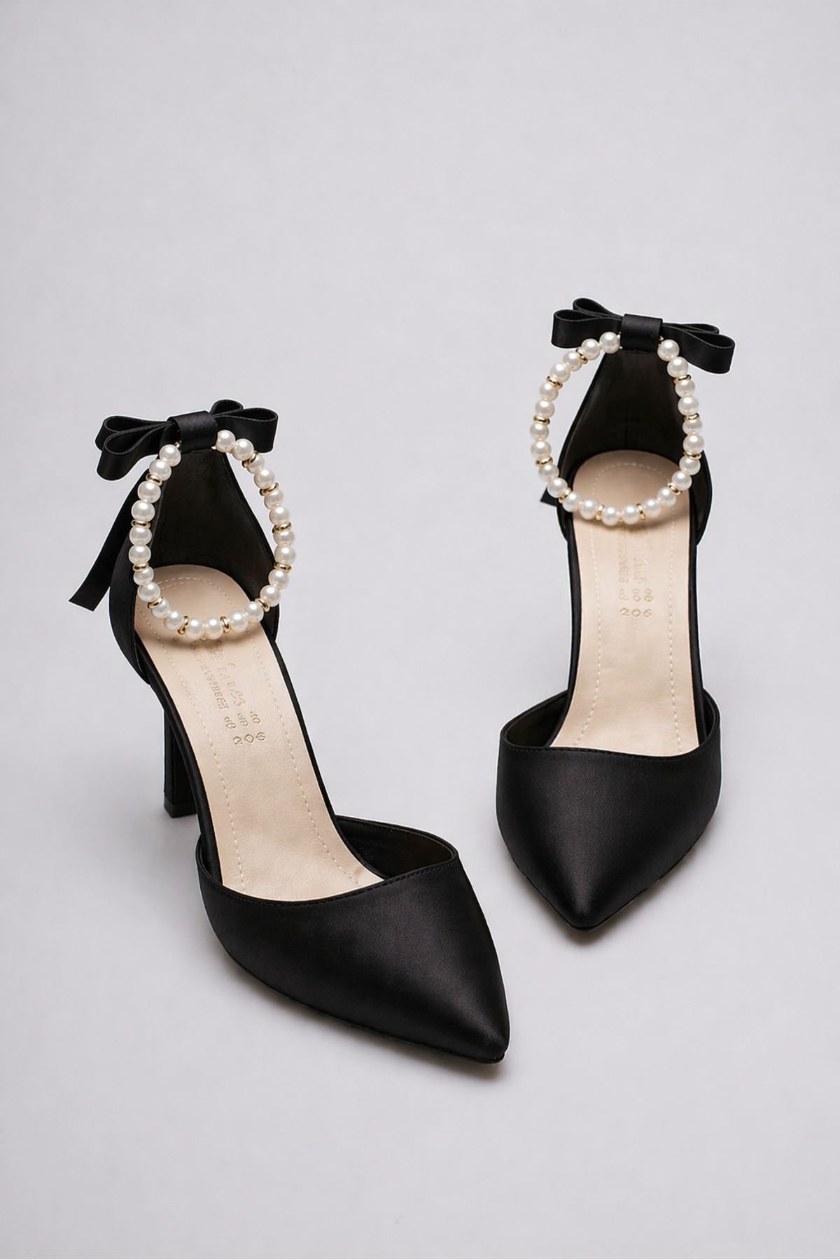 Kadın Çok Amaçlı Stiletto Topuklu Ayakkabı Sök Tak Papyon Kurdela İncili 5 Model 8 cm Sivri Burun