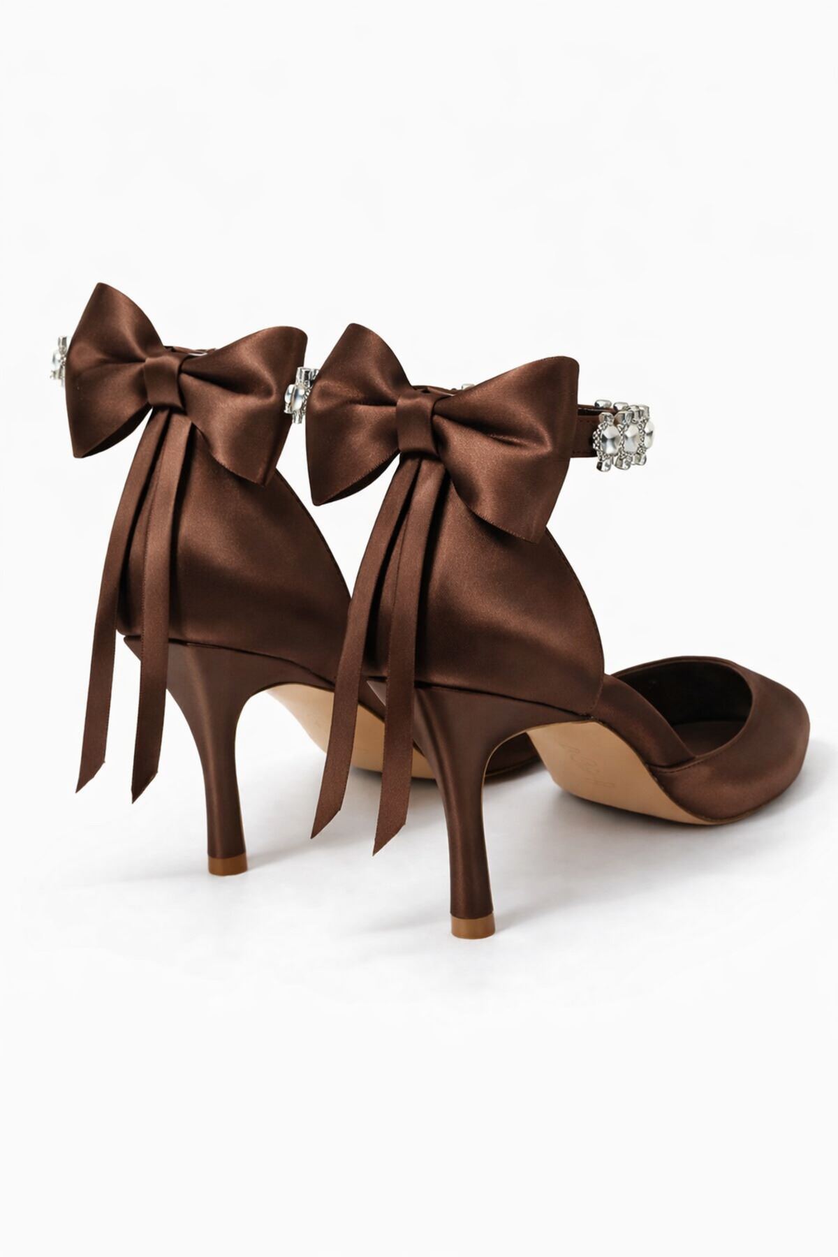 Kadın Stiletto Taşlı Bilekli Fiyonklu Topuklu Ayakkabı 8 cm