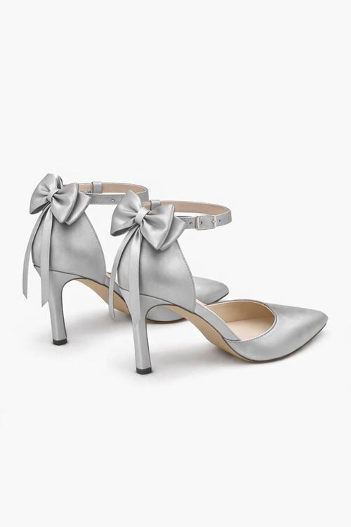 Fiyonklu Bilekten Bantlı İnce Topuklu Stiletto Kadın Ayakkabı