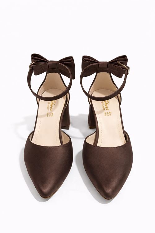 Fiyonklu Bilekten Bantlı İnce Topuklu Stiletto Kadın Ayakkabı