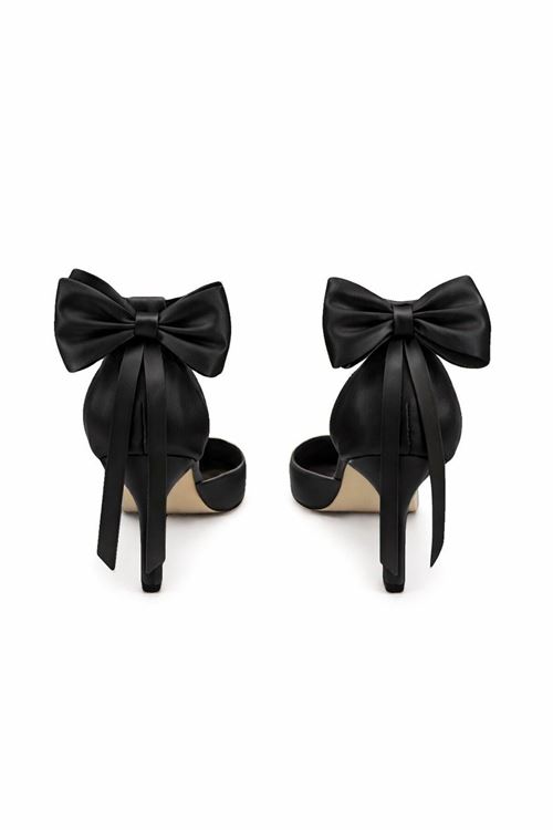 Fiyonklu Bilekten Bantlı İnce Topuklu Stiletto Kadın Ayakkabı