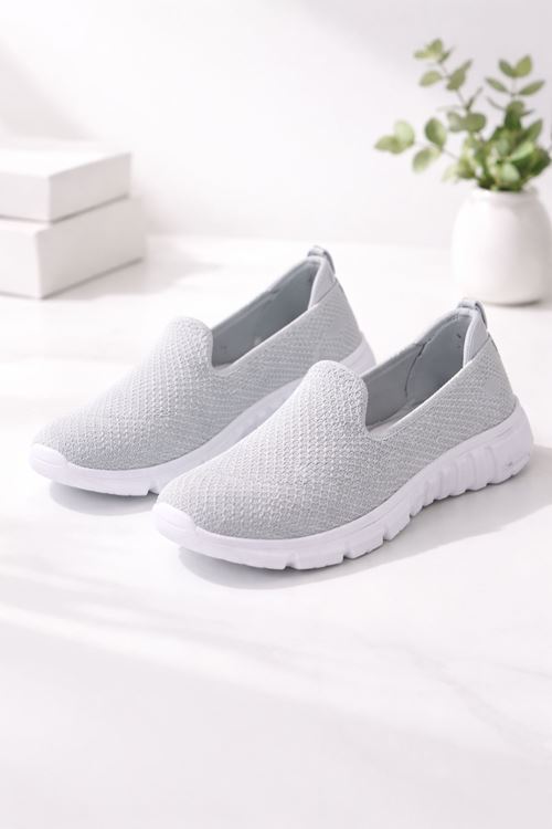 Kadın Ortopedik Hafif Taban Günlük Yürüyüş Ayakkabısı – Esnek Rahat Sneaker
