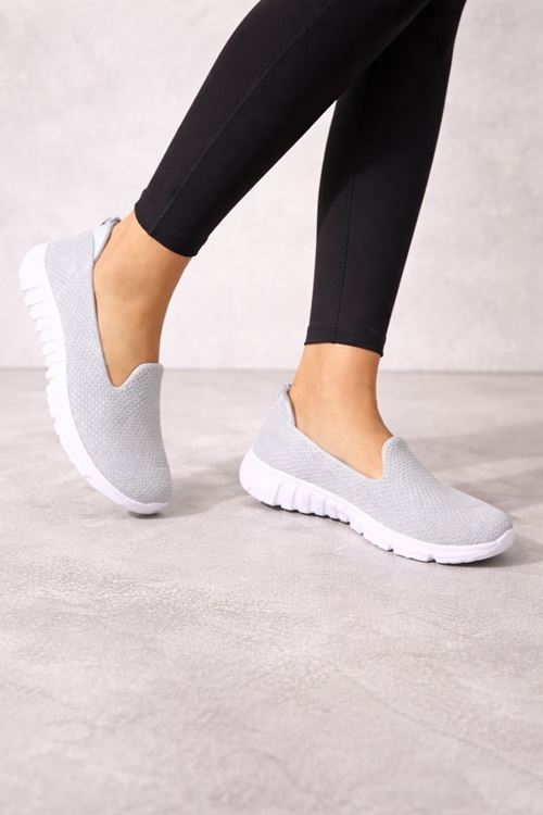 Kadın Ortopedik Hafif Taban Günlük Yürüyüş Ayakkabısı – Esnek Rahat Sneaker